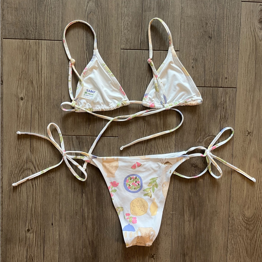 Sabo Skirt Rhodes Tie Bottom and Tri Top Bikini Set. Size M - Picture 7 of 10